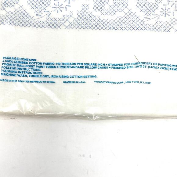 Vogart Crafts Vintage 1970's Pillowcase Pair Stamped Embroidery Painting NIP - Picture 4 of 8